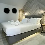Apartment Minthi Boutique Hanioti