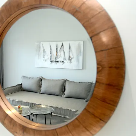 Apartment Minthi Boutique *