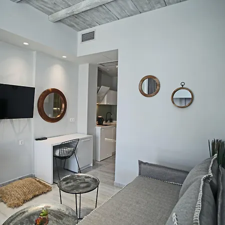 Minthi Boutique Hanioti