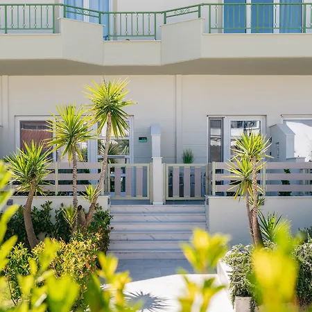 Minthi Boutique Hanioti