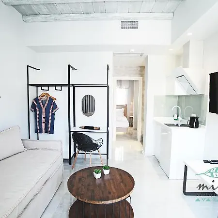 Minthi Boutique