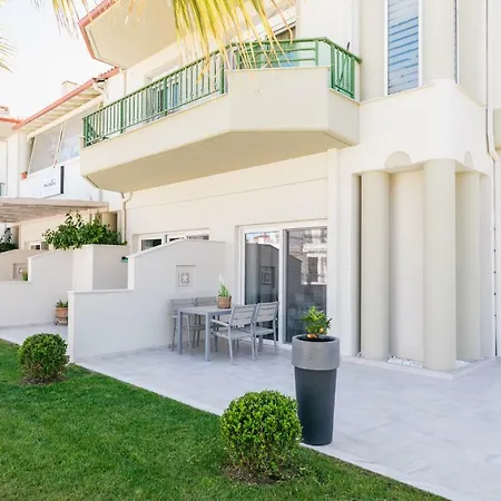 Minthi Boutique Apartment Hanioti