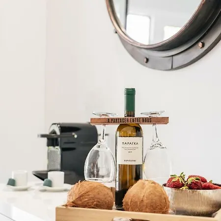 Minthi Boutique * Hanioti